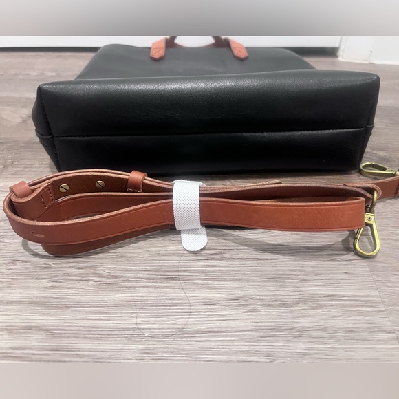 Madewell Top Zip Transport Crossbody - Picture 8 of 9